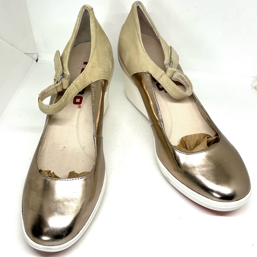 TSUBO💥NEW~LIMITED EDITION💥Women’s Metallic Shoes Size 11